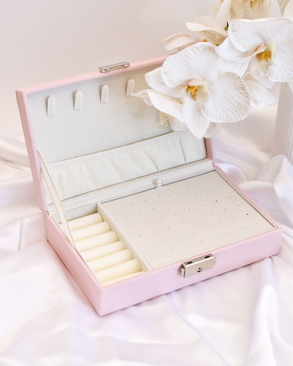 Personalized Light Pink Jewelry Box - Meduim